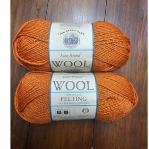Lion Brand Wool Yarn 2 Skeins Burnt Orange Pumpkin Medium 4 Felting 158yd Each